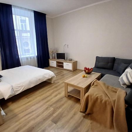 Skelnaia Apartment Lwów Zewnętrze zdjęcie